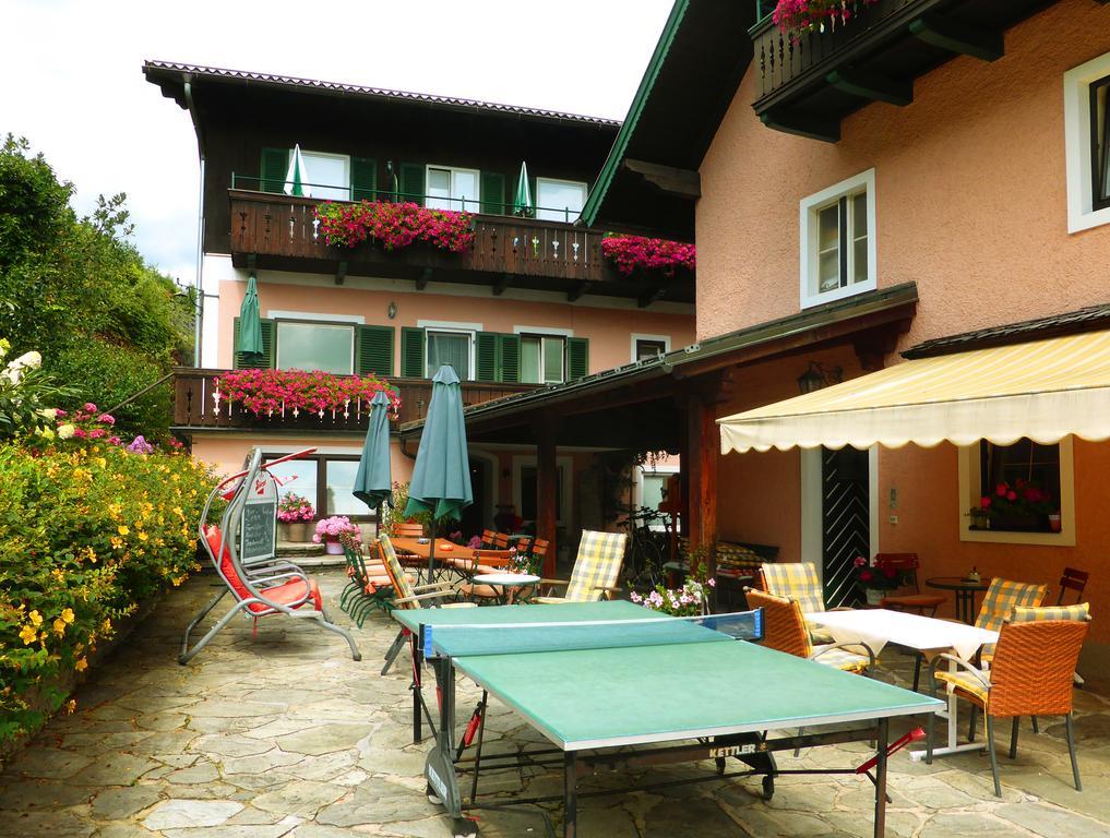 Hotel-Pension Falkensteiner Sankt Gilgen Exterior photo